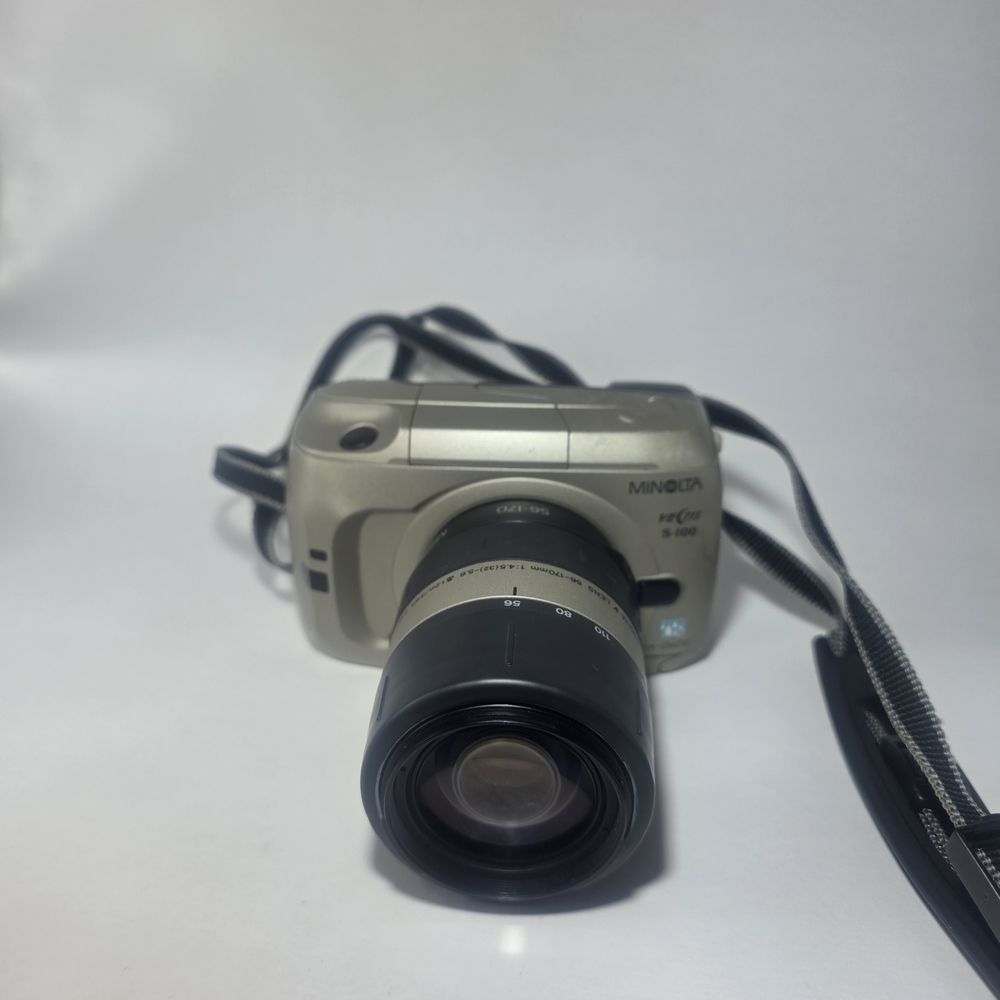 Minolta Film Camera with Zoom Lens – Untested – Sold As-Is for Parts or Repair